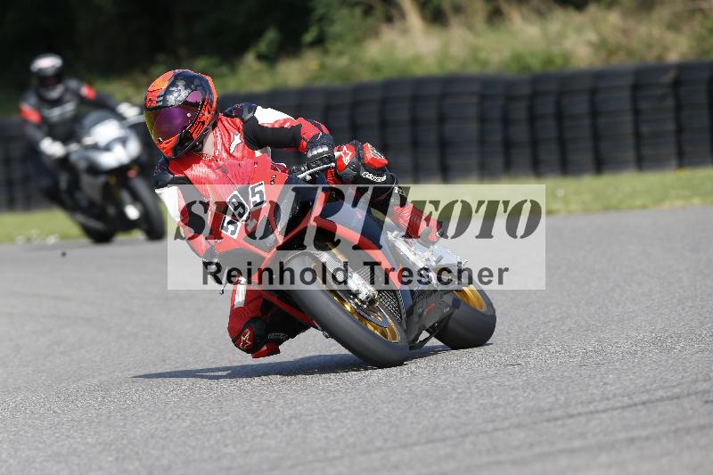 /45 10.08.2025 Plüss Moto Sport ADR/Einsteiger/595